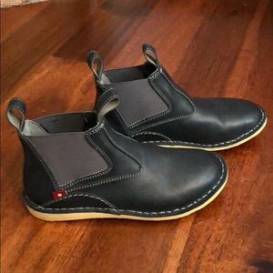 Oliberte Zulira leather boots